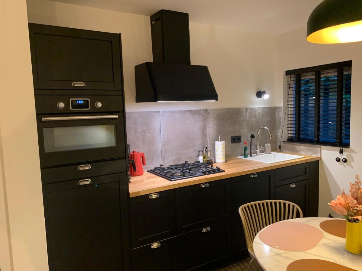 Holiday home Rode Bosuil: Thuiskomen Op De Veluwe! *